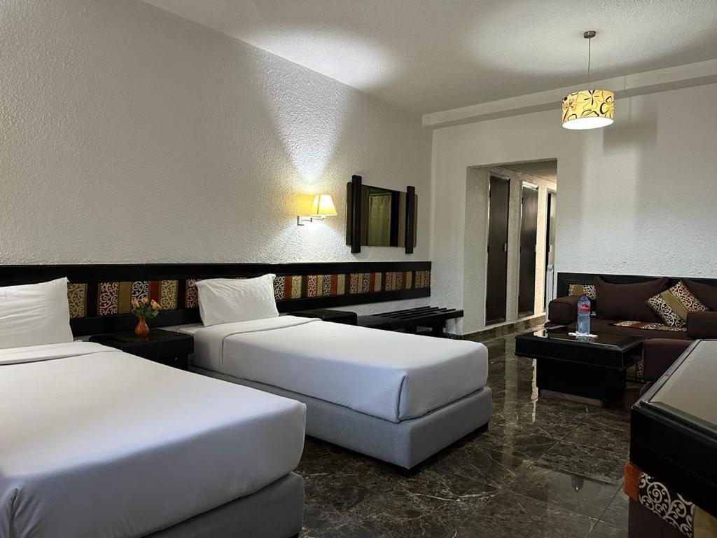 Ourida Urban Hotel Rabat Buitenkant foto