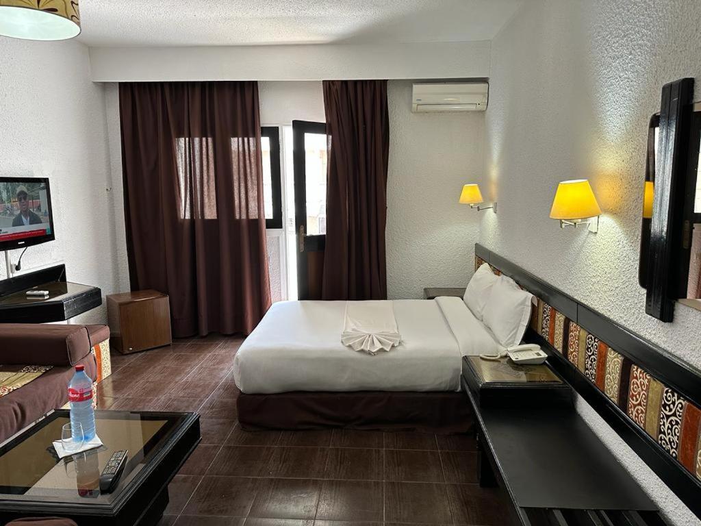 Ourida Urban Hotel Rabat Buitenkant foto
